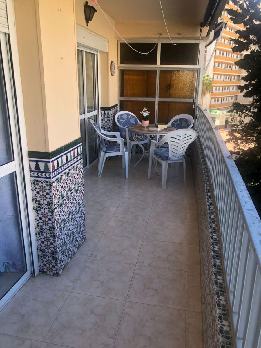 APPARTEMENT COURTE SAISON. 550 € /MOIS