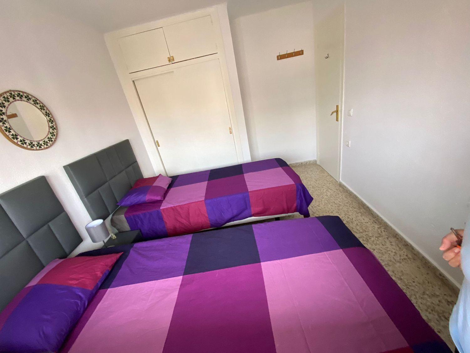 APPARTEMENT COURTE SAISON 600 € / MOIS