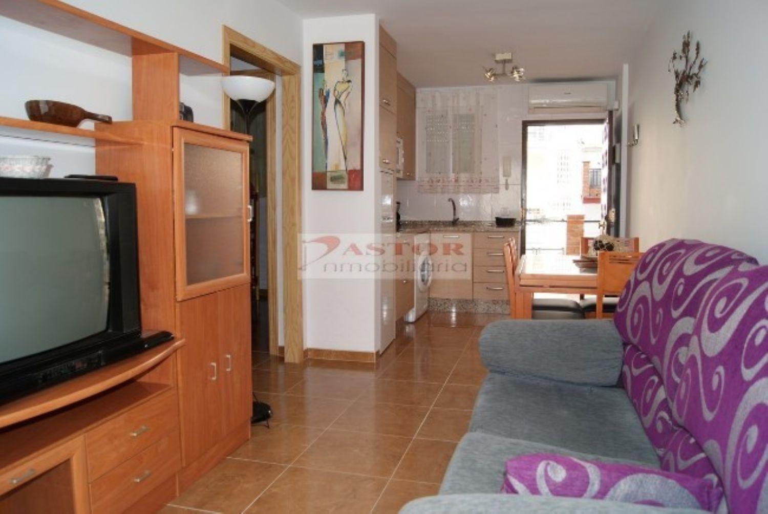 Flat for rent in Poniente-Faro (Torre del Mar)