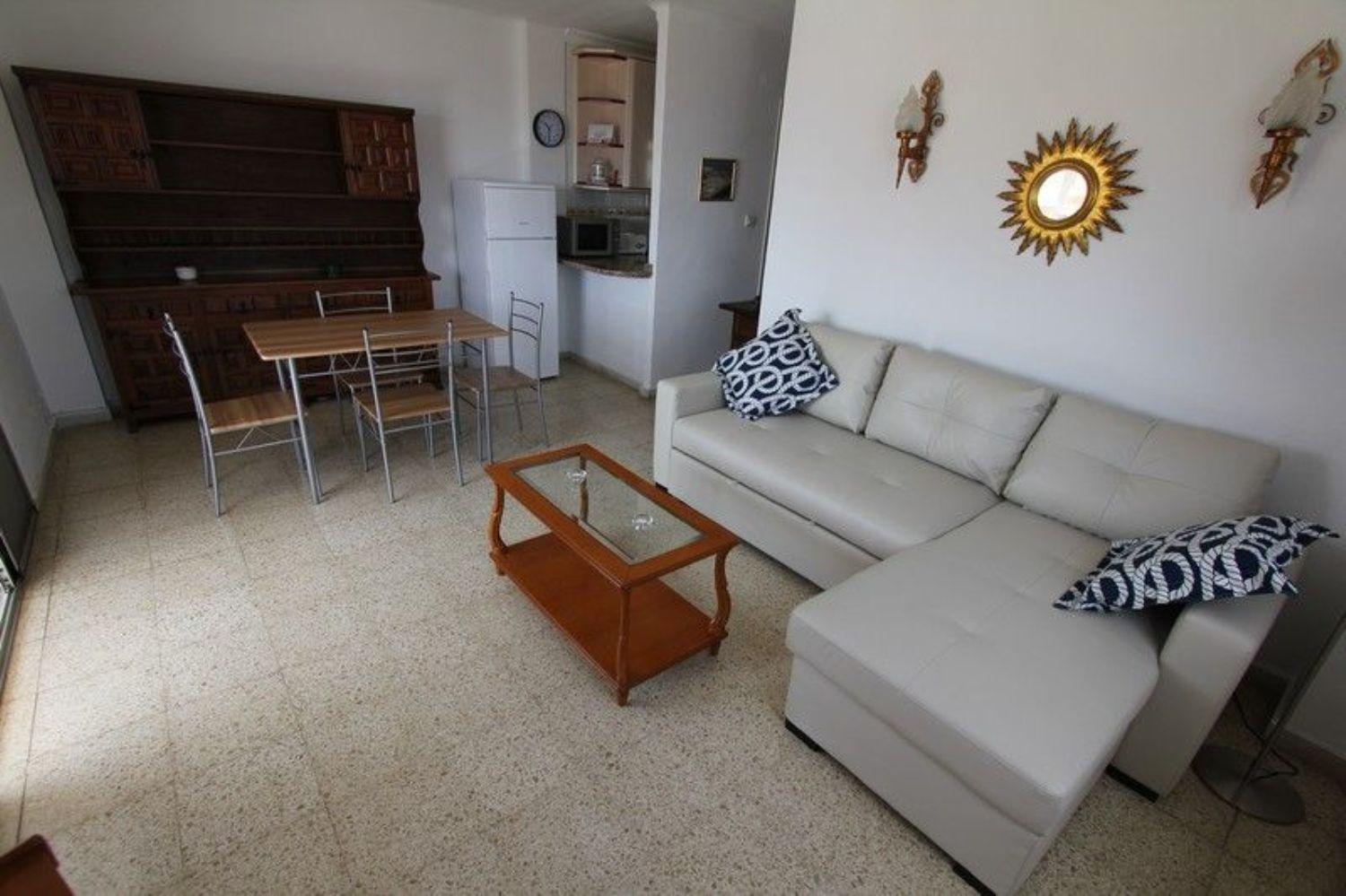 APARTAMENTO DE  CORTA TEMPORADA. 470 € /MES