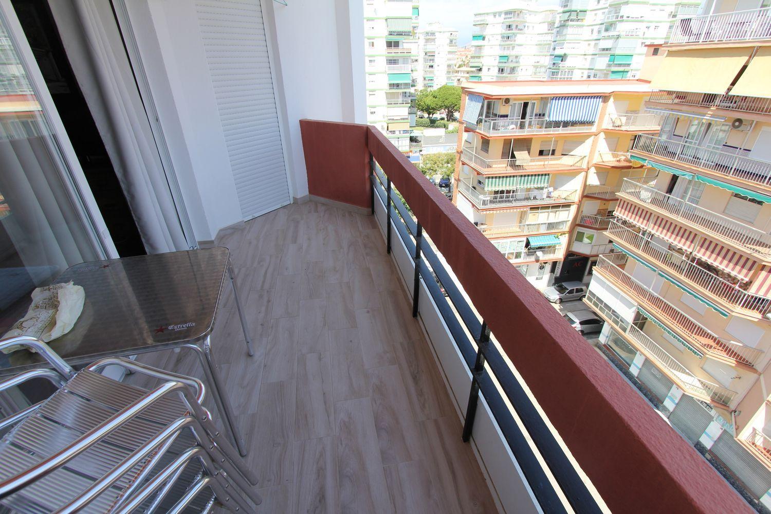 APARTAMENTO DE  CORTA TEMPORADA. 495 € /MES