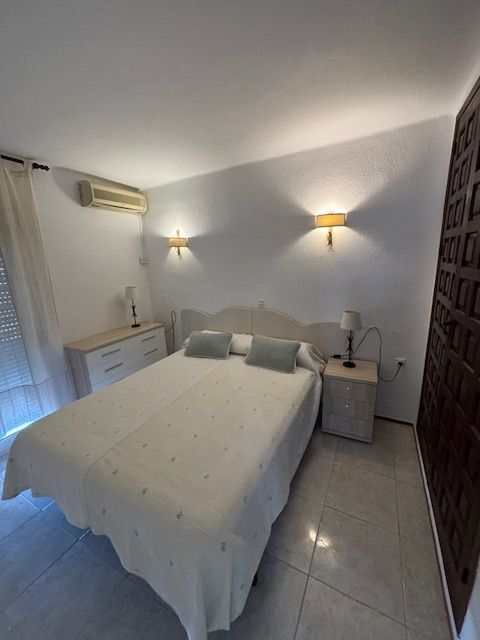 APARTAMENTO DE  CORTA TEMPORADA. 450 € /MES