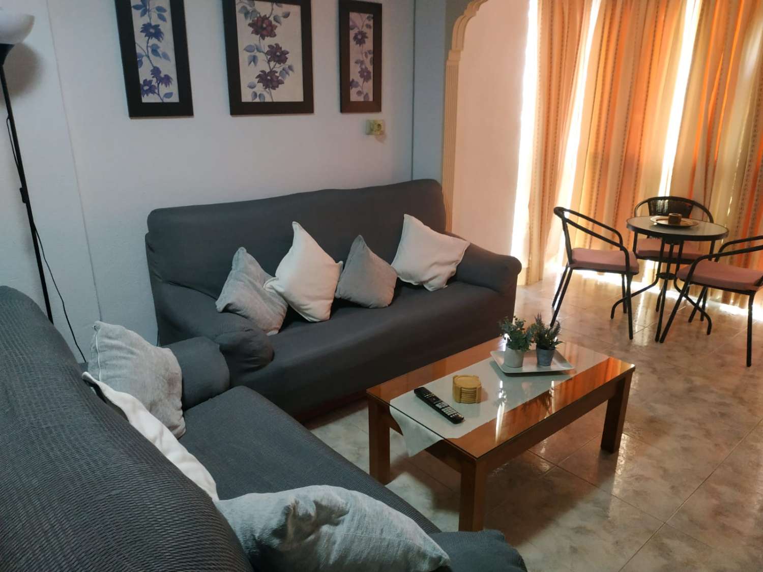 APPARTEMENT COURTE SAISON .550 € / MOIS