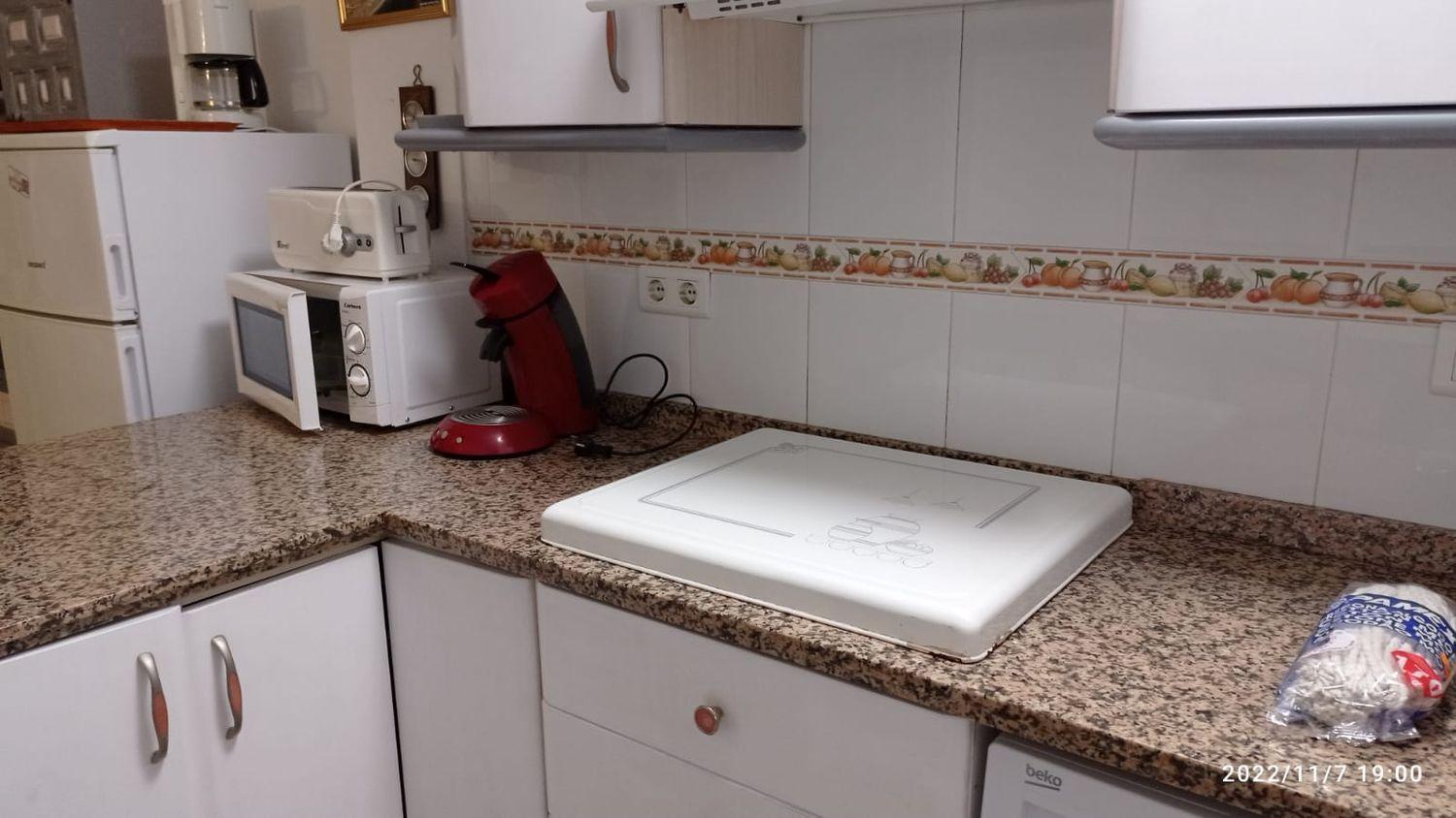 APARTAMENTO DE  CORTA TEMPORADA. 470 € /MES