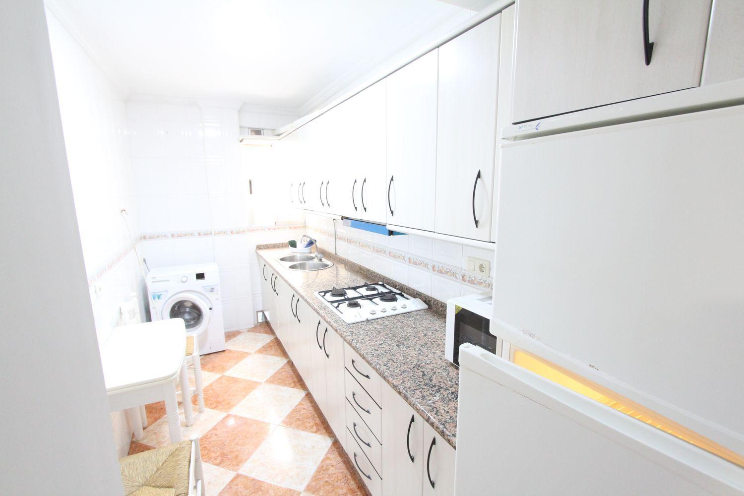 APARTAMENTO DE  CORTA TEMPORADA. 600 € /MES