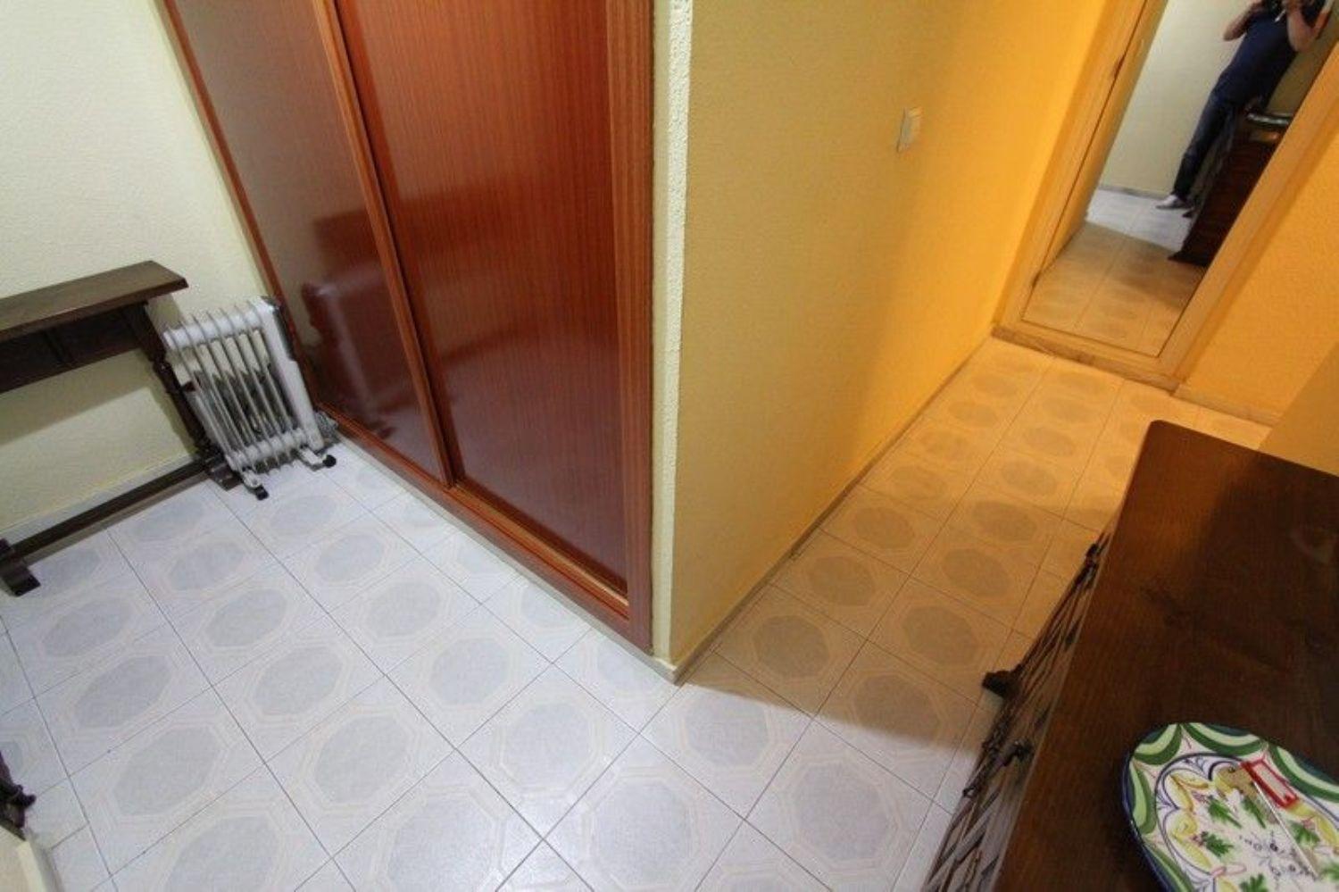 APPARTEMENT COURTE SAISON. 420 € /MOIS