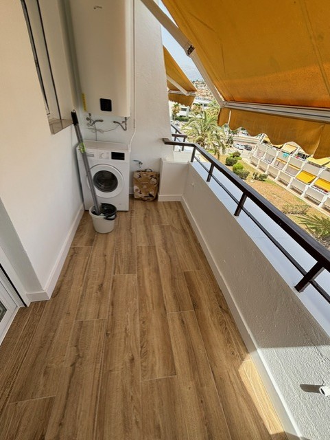 APPARTEMENT COURTE SAISON .605 € / MOIS