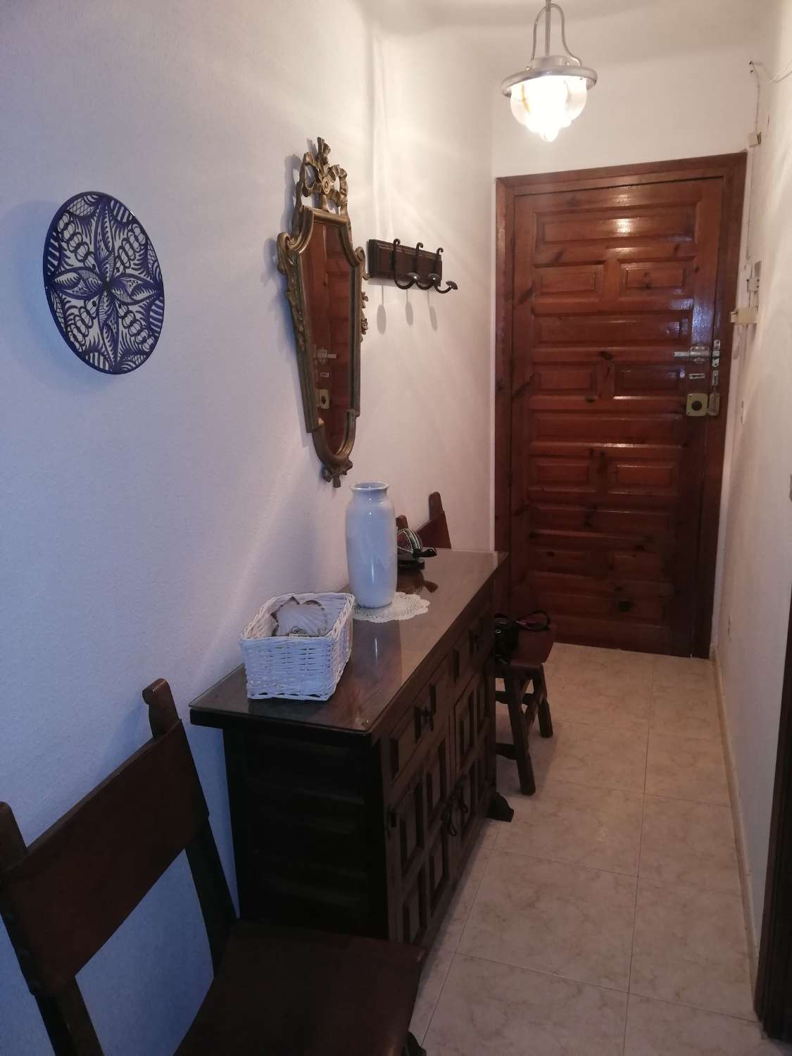 APPARTEMENT COURTE SAISON. 550 € /MOIS