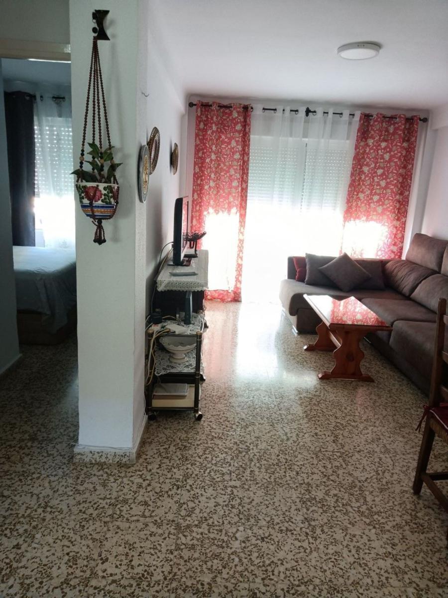 SHORT SEASON APARTMENT €.550 / MONTH