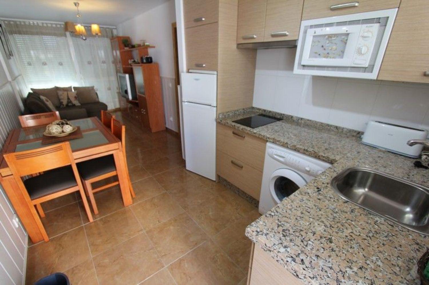 APPARTEMENT COURTE SAISON. 470 € /MOIS