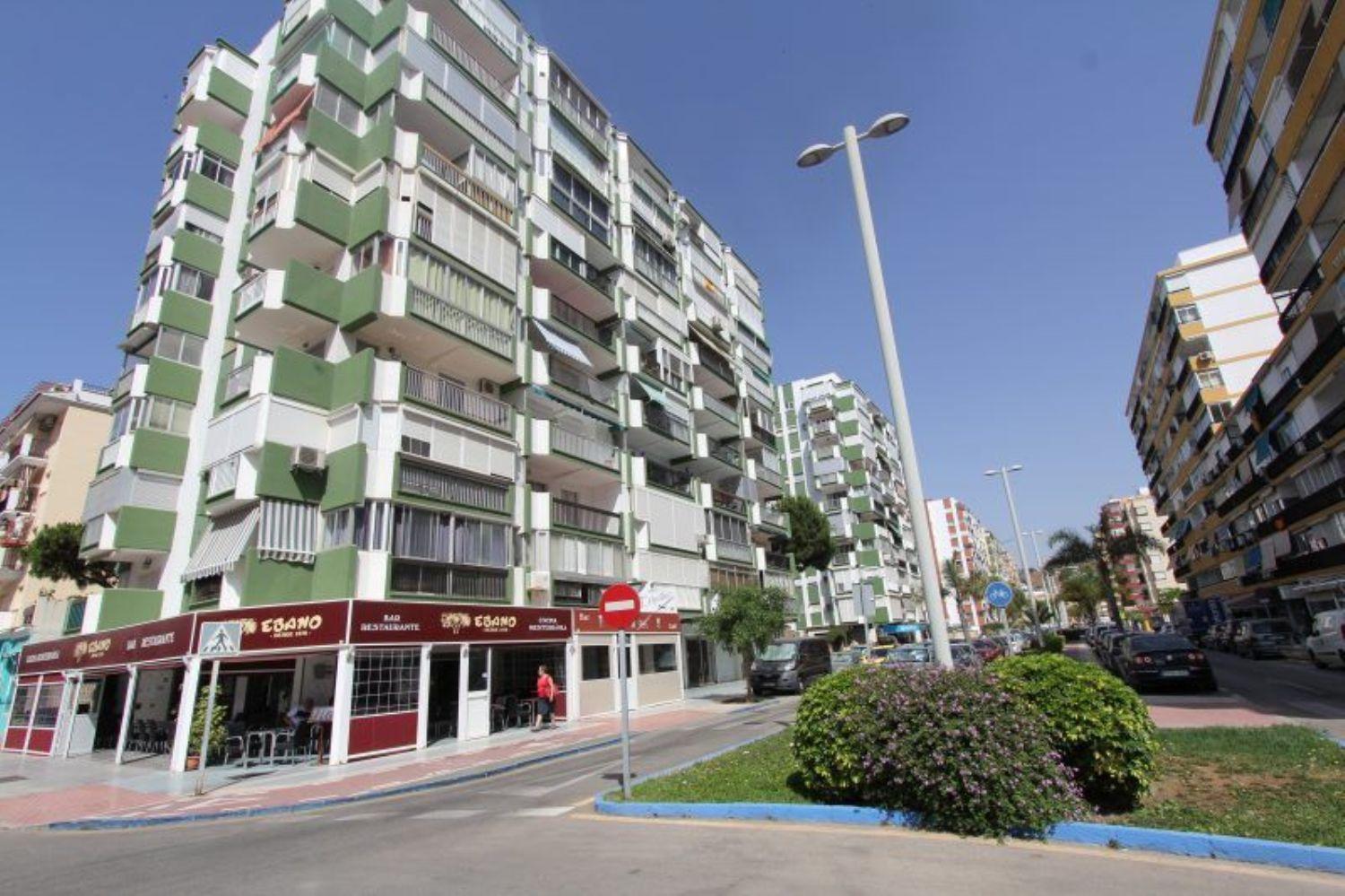 APARTAMENTO DE  CORTA TEMPORADA. 450 € /MES