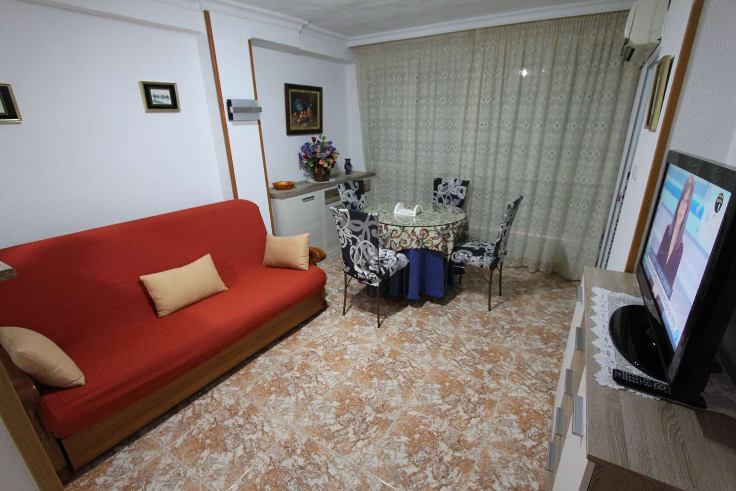 APARTAMENTO DE  CORTA TEMPORADA. 550 € /MES