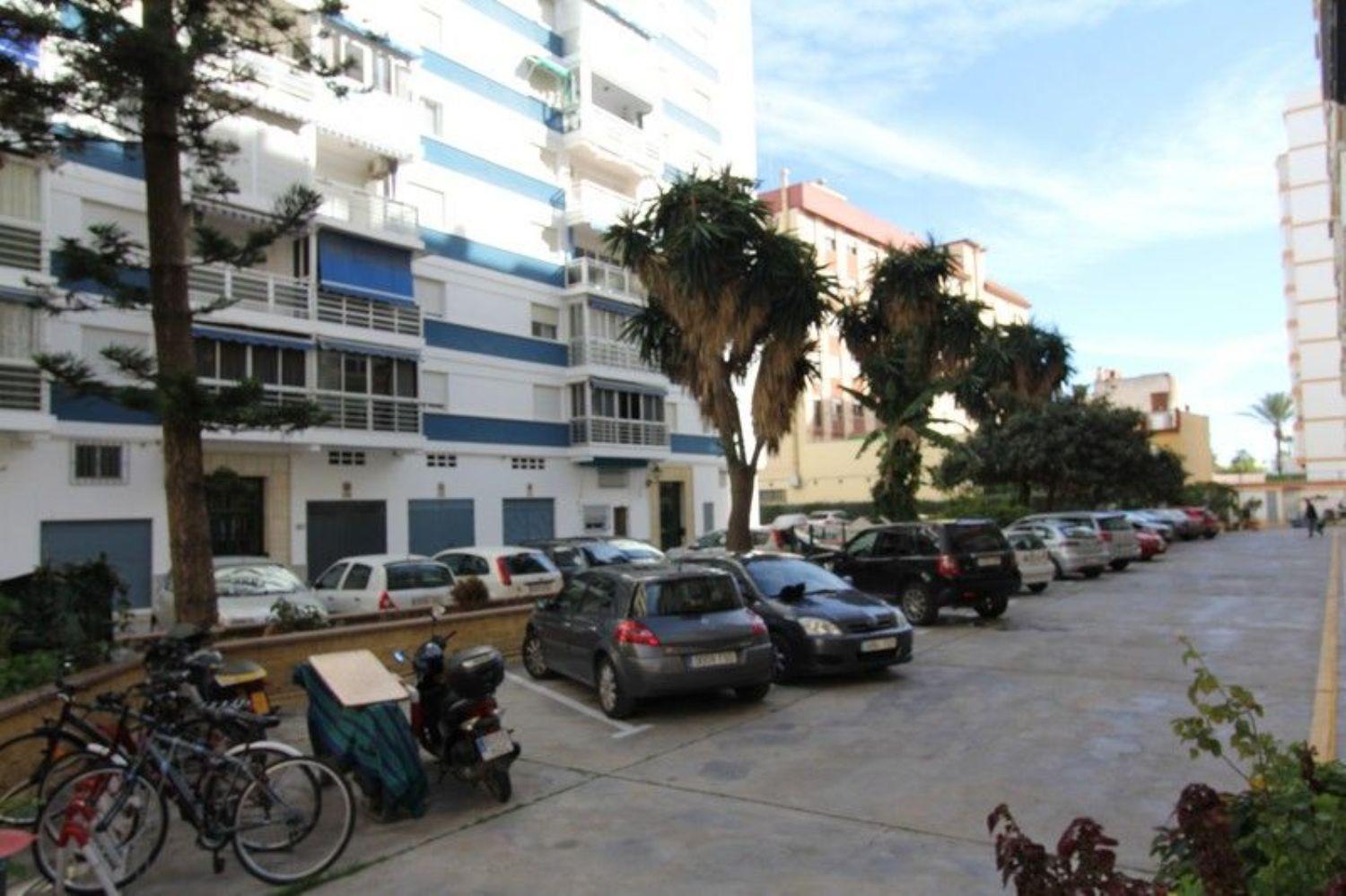 APARTAMENTO DE  CORTA TEMPORADA. 450 € /MES