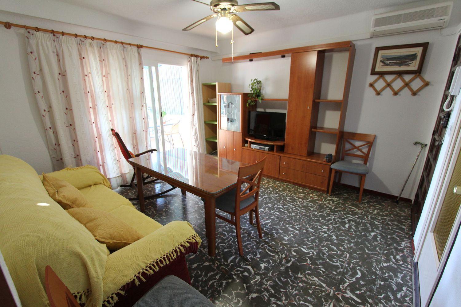 APARTAMENTO DE CORTA TEMPORADA .450 € / MES