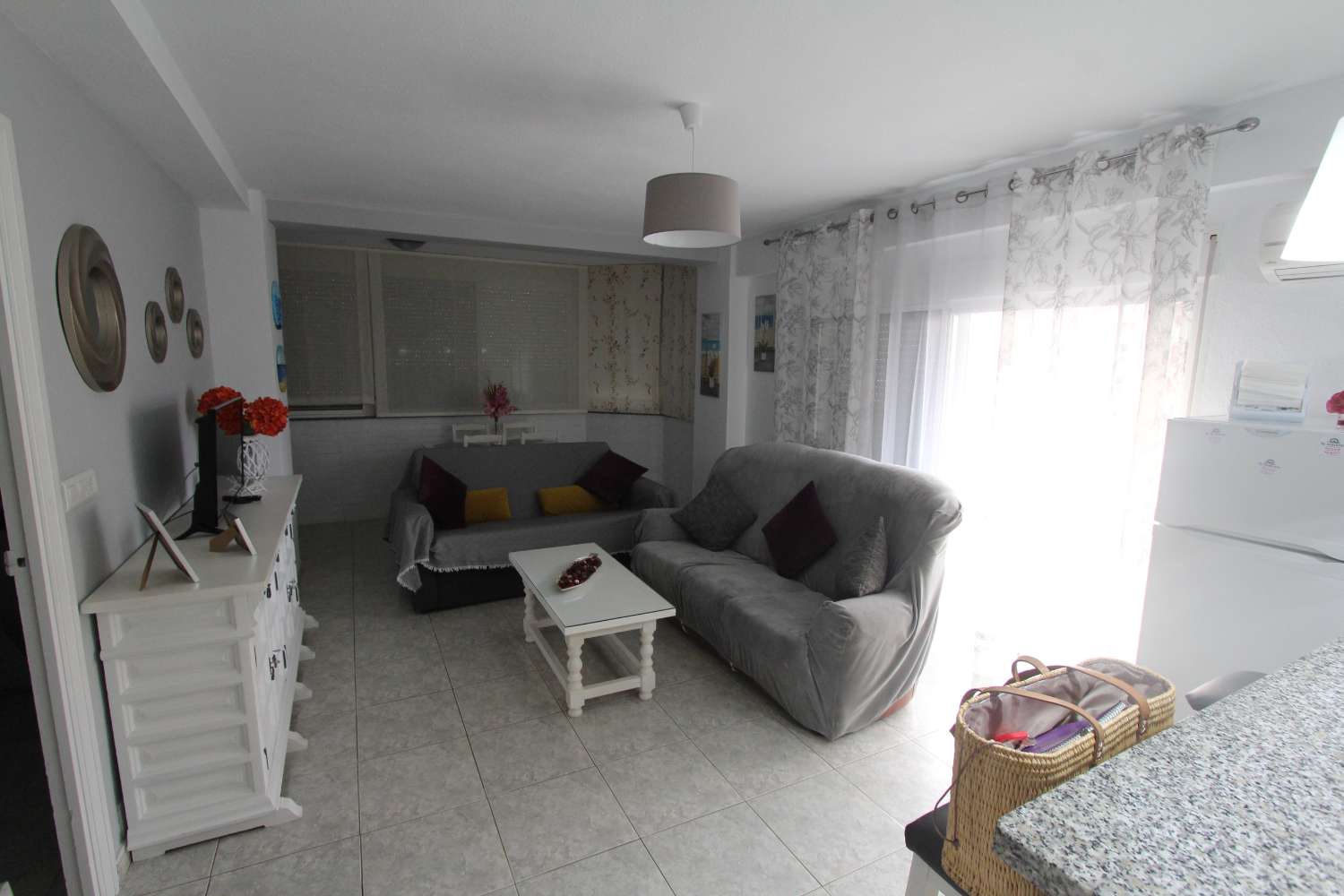 APPARTEMENT COURTE SAISON. 500 € /MOIS