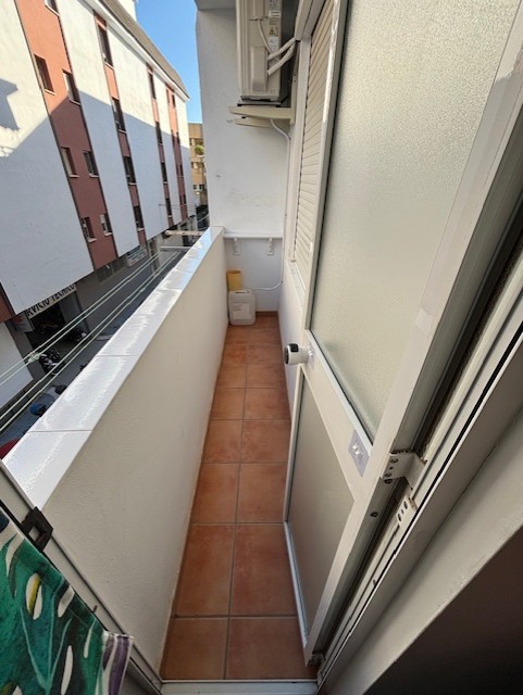 APARTAMENTO DE  CORTA TEMPORADA. 550 € /MES