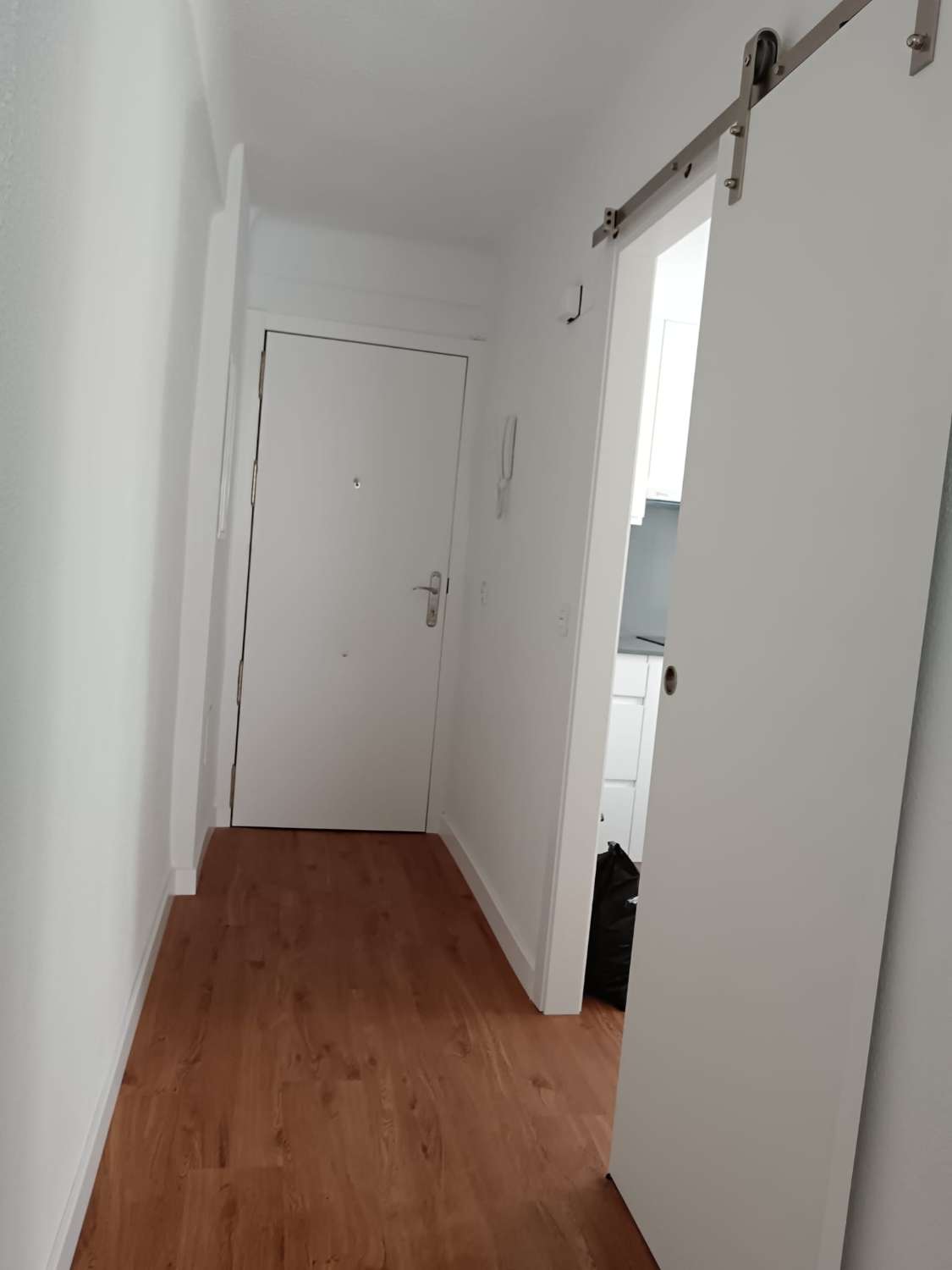 APARTAMENTO DE  CORTA TEMPORADA.PRECIO 490 € /MES