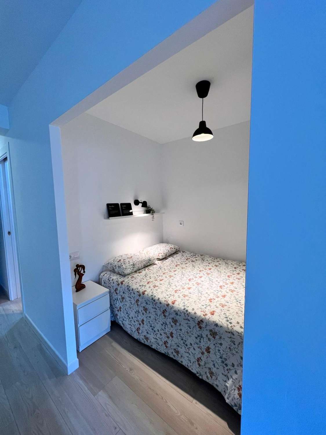 ESTUDIO CON 1 DORMITORIO  DE  CORTA TEMPORADA. 460 € /MES