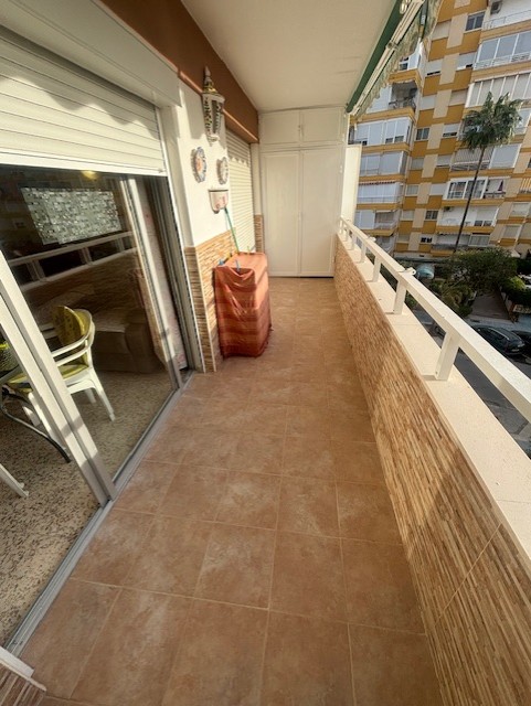 APARTAMENTO DE  CORTA TEMPORADA. 550 € /MES