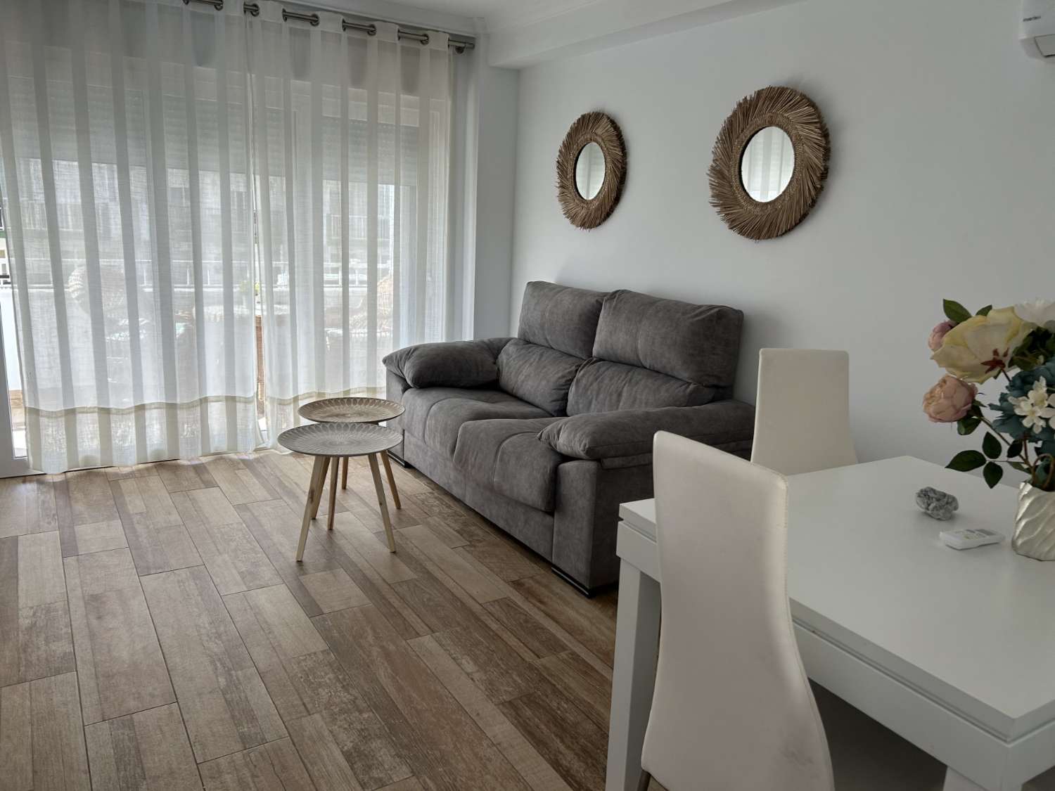 SHORT STAY APARTMENT FROM NOVEMBER TO MAY. PRICE 770 € / MONTH