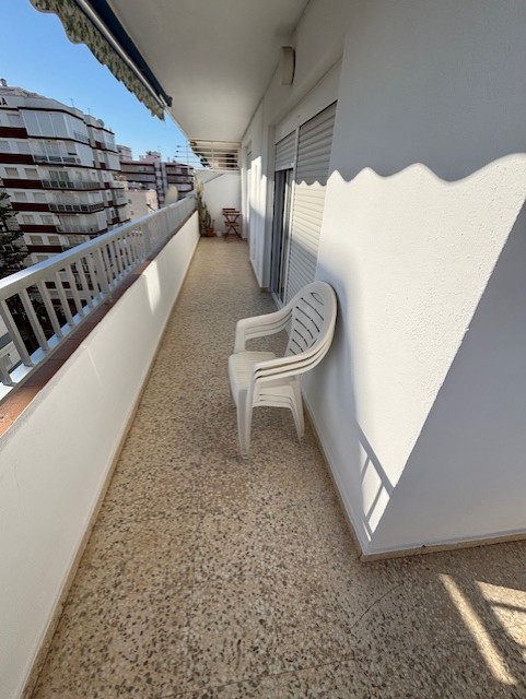 3 BEDROOM APARTMENT FROM JANUARY TO JUNE. €675/month