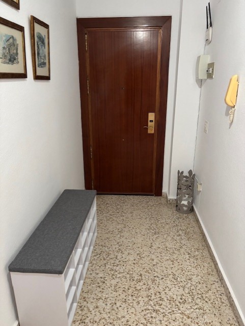 3 BEDROOM APARTMENT FROM JANUARY TO JUNE. €675/month