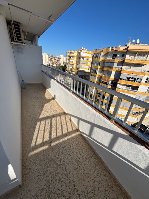 3 BEDROOM APARTMENT FROM JANUARY TO JUNE. €675/month