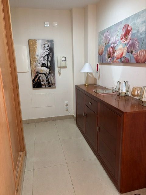 APARTAMENTO DE  CORTA TEMPORADA. 16 DE SEPT AL 15 DE JUNIO. PRECIO  660 € /MES